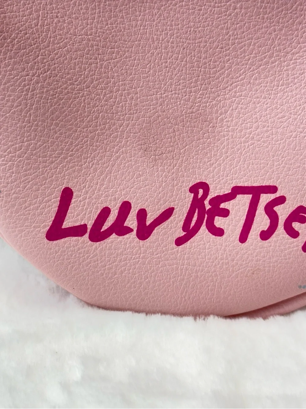 Luv Betsey by Betsey Johnson pink unicorn wristlet purse